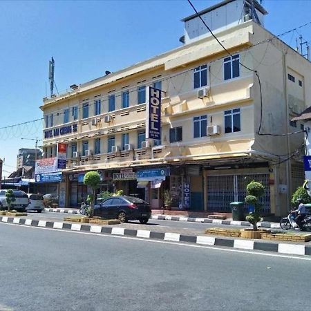 Oyo 90743 Hotel Ban Cheong Kangar Eksteriør billede