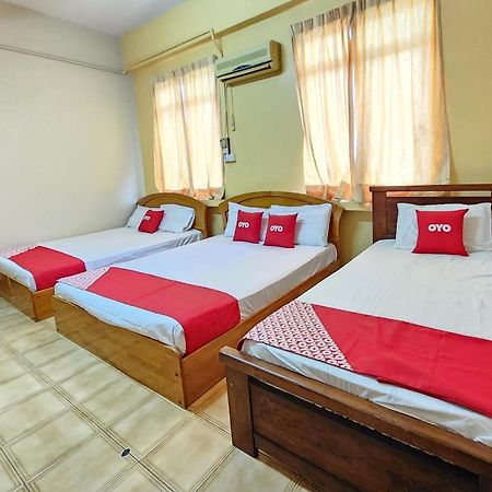 Oyo 90743 Hotel Ban Cheong Kangar Eksteriør billede