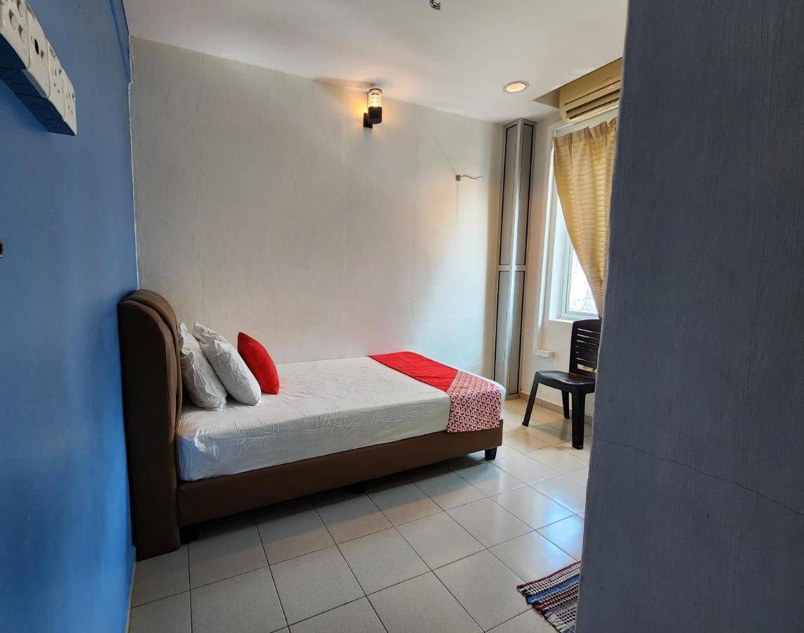 Oyo 90743 Hotel Ban Cheong Kangar Eksteriør billede