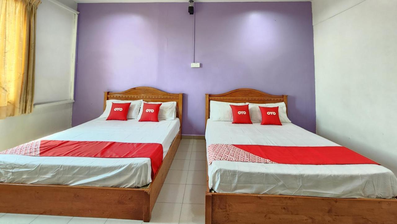 Oyo 90743 Hotel Ban Cheong Kangar Eksteriør billede