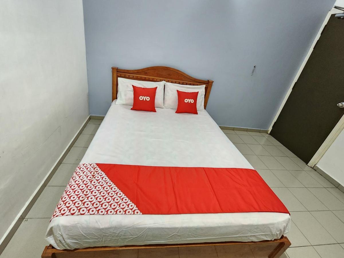 Oyo 90743 Hotel Ban Cheong Kangar Eksteriør billede
